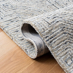 SAFAVIEH Aspen Collection Area Rug - 9' x 12', Grey & Beige, Handmade Boho Wool, Ideal for High Traffic Areas in Living Room, Bedroom (APN286F)