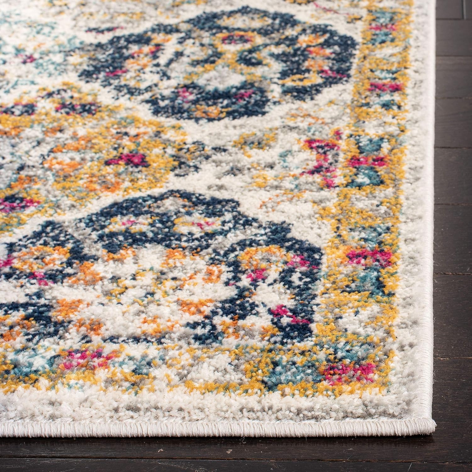SAFAVIEH Madison Collection Area Rug - 12' Square, Cream & Multi, Boho Chic Distressed Design, Non-Shedding & Easy Care, Ideal for High Traffic Areas in Living Room, Bedroom (MAD611B)