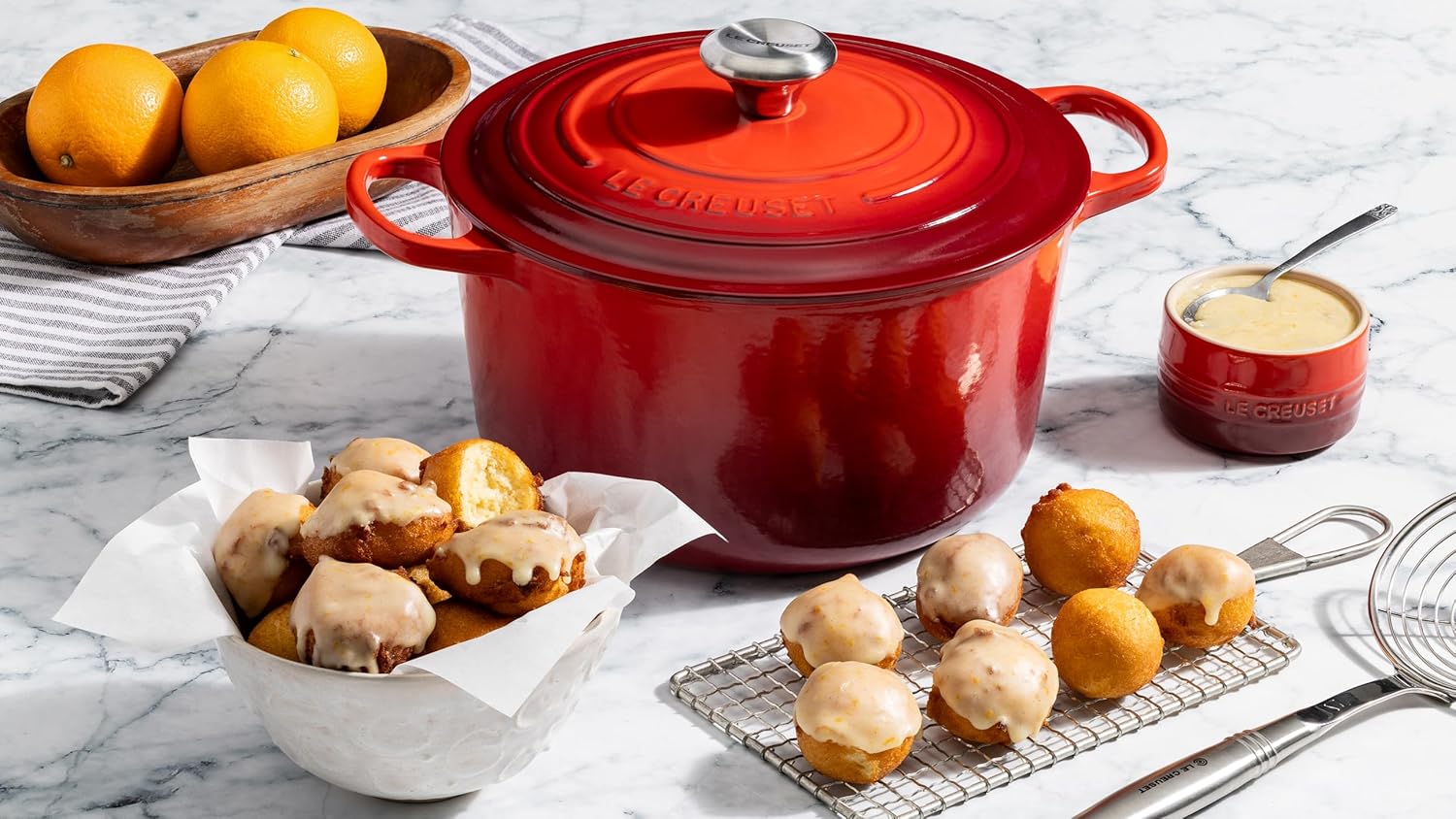 Le Creuset Enameled Cast Iron Signature Deep Round Oven, 6.5 qt., Artichaut