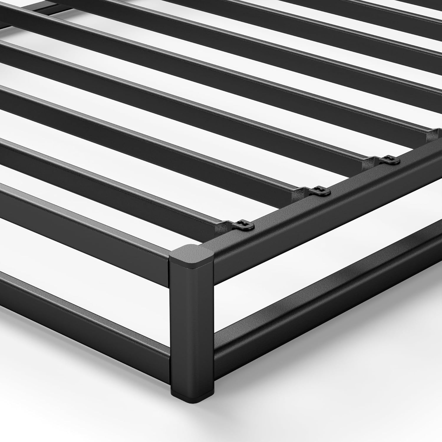 Zinus Victor 4 Inch Quick Lock Box Spring / Mattress Foundation / Built-to-Last Metal Structure / Low Profile / Easy Assembly, King, White