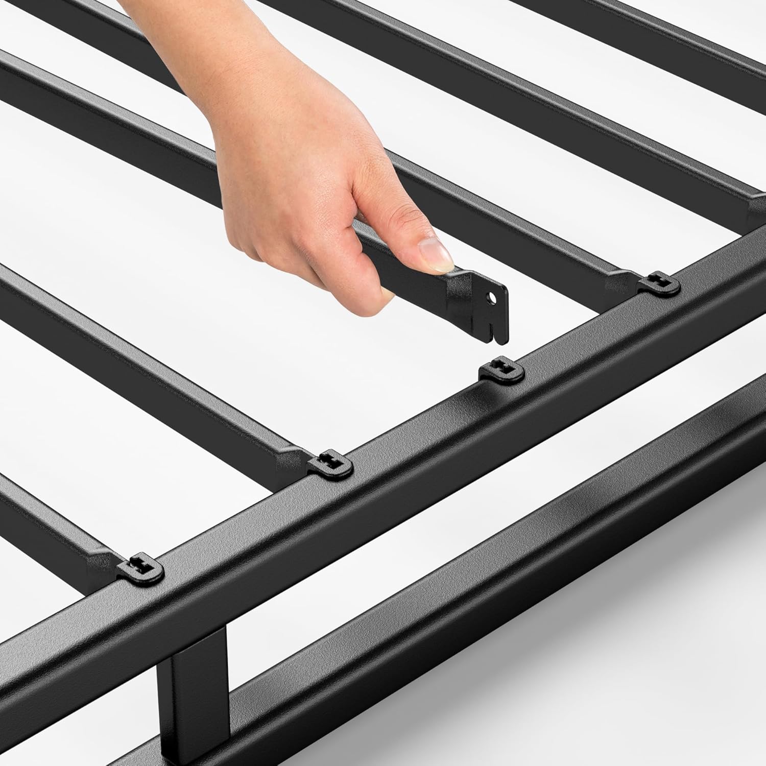 Zinus Victor 4 Inch Quick Lock Box Spring / Mattress Foundation / Built-to-Last Metal Structure / Low Profile / Easy Assembly, King, White
